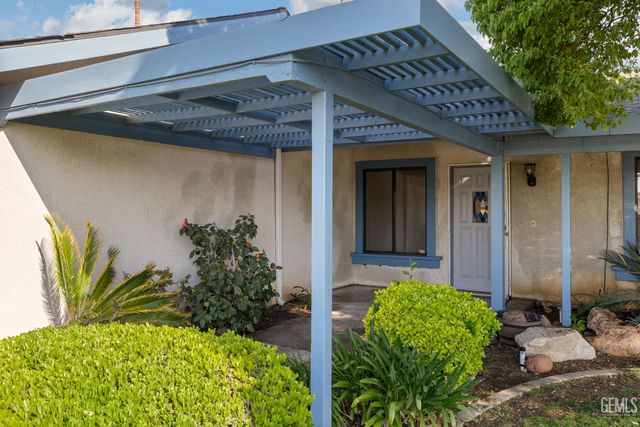 456 E, Warren Avenue, Bakersfield, CA 93308