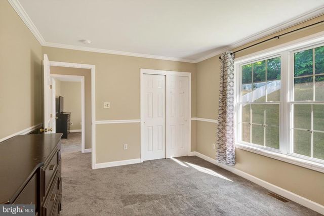 15 SAWGRASS DR, Reading, PA 19606