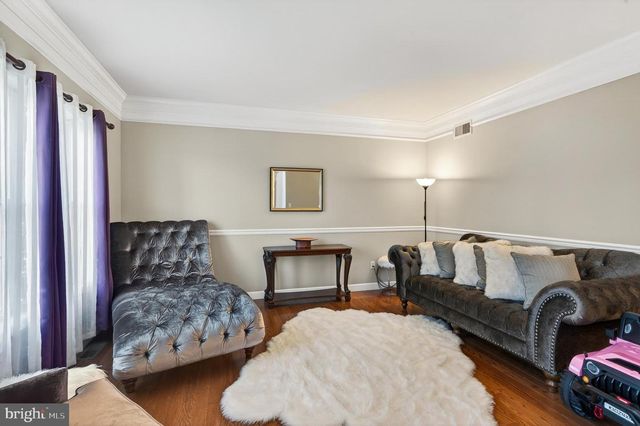 15 SAWGRASS DR, Reading, PA 19606