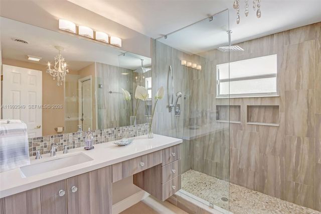 6810 SW 51 St., Miami, FL 33155