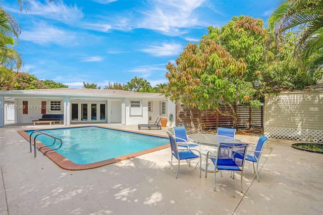 6810 SW 51 St., Miami, FL 33155