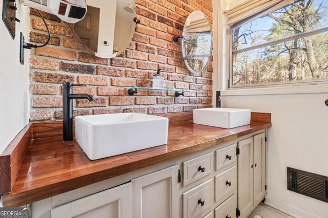 2980 Duke Of Gloucester Street, Atlanta, GA 30344