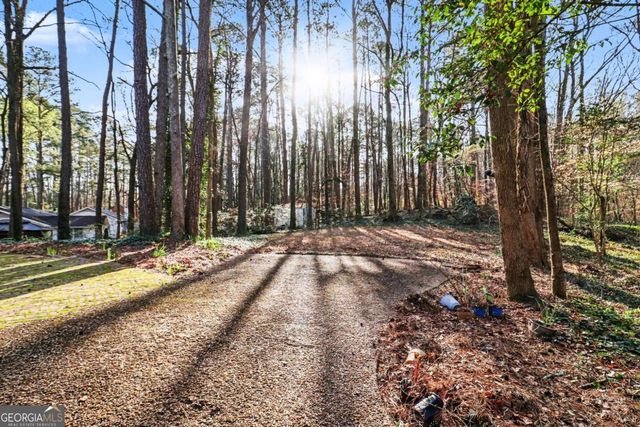 2980 Duke Of Gloucester Street, Atlanta, GA 30344