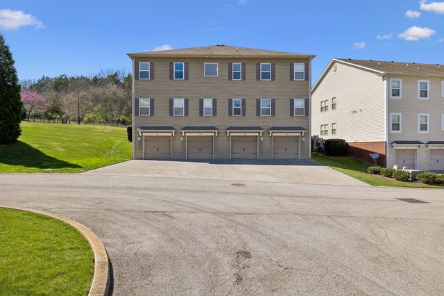 1946 Turning Wheel Ln, Franklin, TN 37067