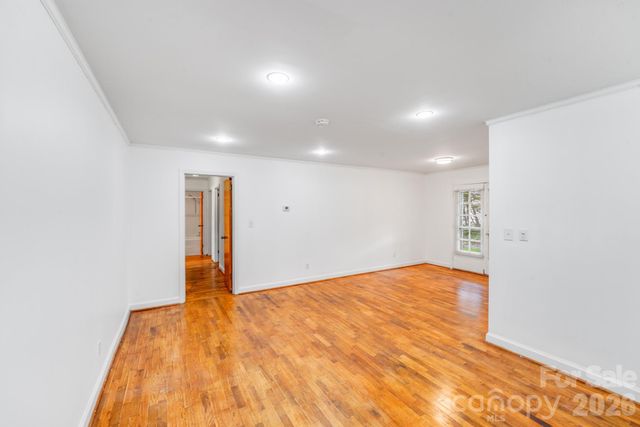 405 W Harvie Avenue A&B, Gastonia, NC 28052