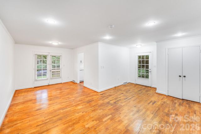 405 W Harvie Avenue A&B, Gastonia, NC 28052