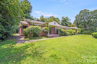 405 W Harvie Avenue A&B, Gastonia, NC 28052