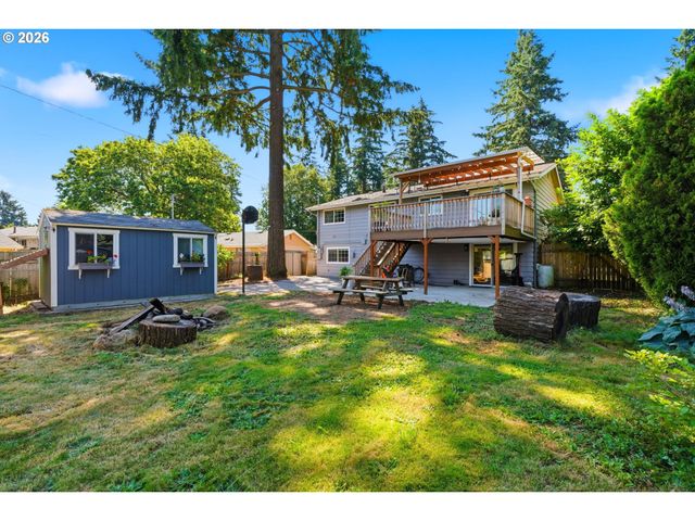 17717 Ne PACIFIC St, Portland, OR 97230