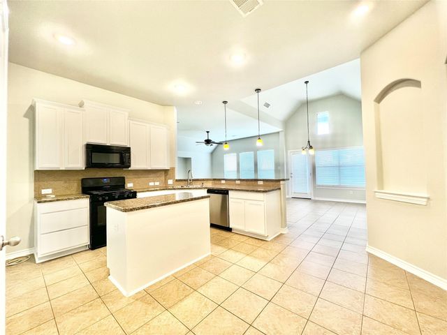 3553 FURLONG Way, Fort Worth, TX 76244