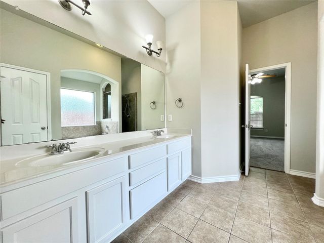 3553 FURLONG Way, Fort Worth, TX 76244