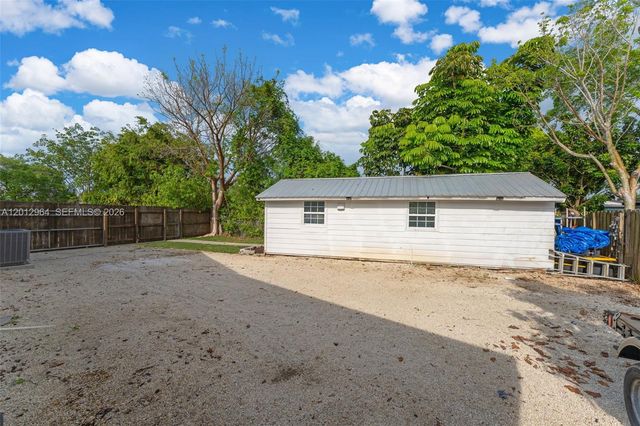 16340 SW 276th Ter, Homestead, FL 33031