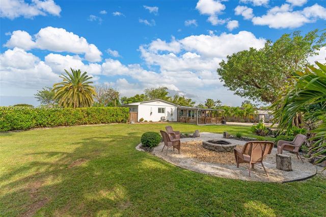 16340 SW 276th Ter, Homestead, FL 33031
