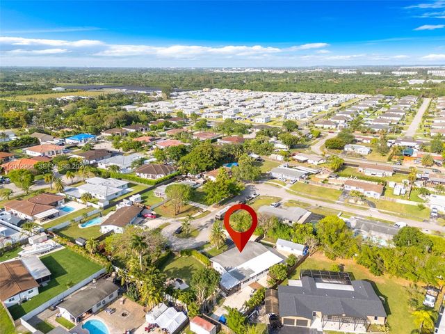 16340 SW 276th Ter, Homestead, FL 33031