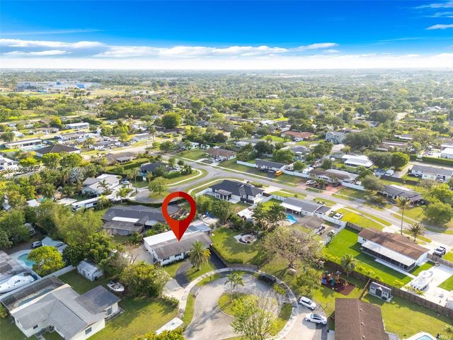 16340 SW 276th Ter, Homestead, FL 33031