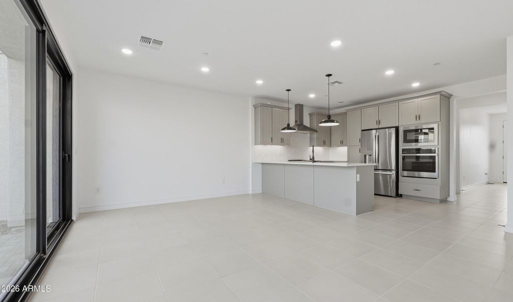 5820 S 35th Way, Phoenix, AZ 85040 — photo 3
