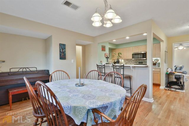 13 Northlake Drive 13, Peachtree City, GA 30269