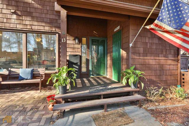 13 Northlake Drive 13, Peachtree City, GA 30269