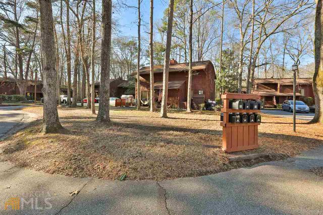 13 Northlake Drive 13, Peachtree City, GA 30269