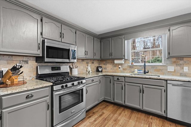 10075 Larkspur Drive, Ooltewah, TN 37363