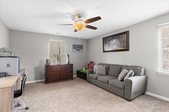 10075 Larkspur Drive, Ooltewah, TN 37363