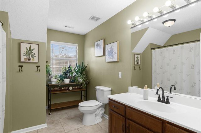 10075 Larkspur Drive, Ooltewah, TN 37363