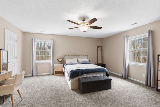 10075 Larkspur Drive, Ooltewah, TN 37363