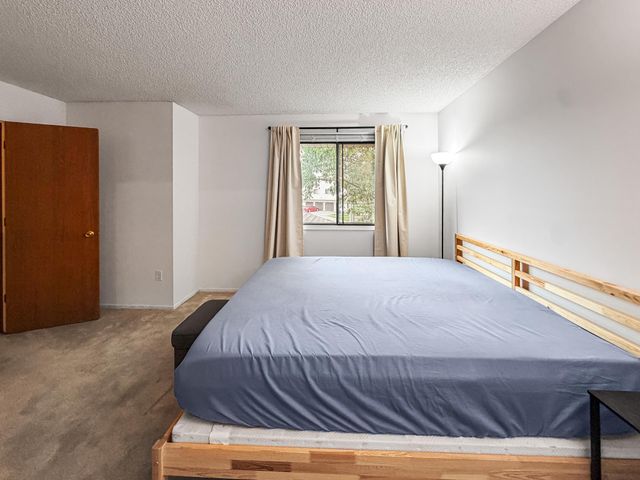 7486 Vinewood Court, Maple Grove, MN 55311