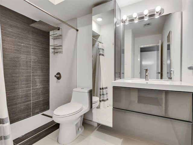 1829 Augusta Drive 10, Houston, TX 77057