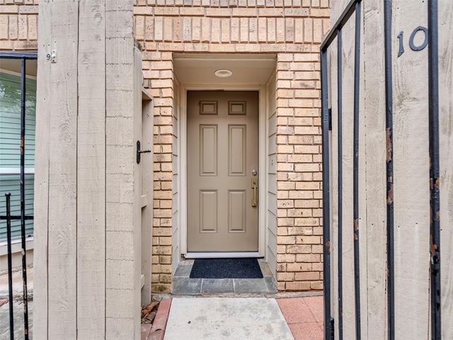 1829 Augusta Drive 10, Houston, TX 77057