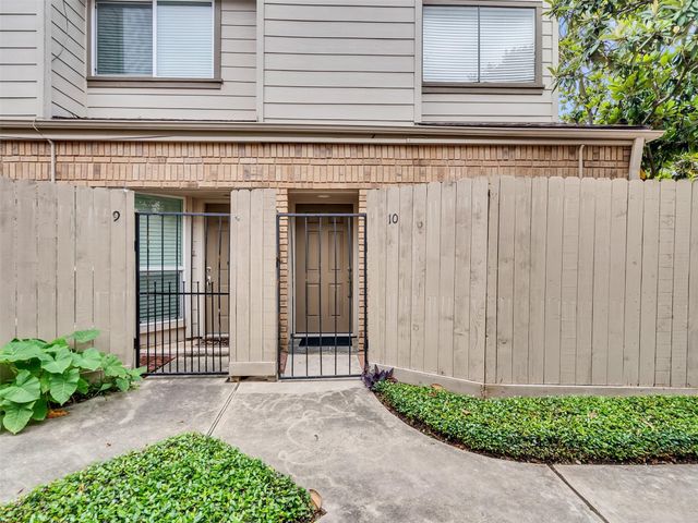 1829 Augusta Drive 10, Houston, TX 77057