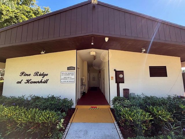 4962 Sable Pine A2 Circle A2, West Palm Beach, FL 33417