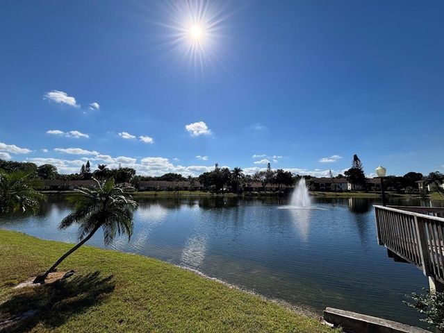 4962 Sable Pine A2 Circle A2, West Palm Beach, FL 33417