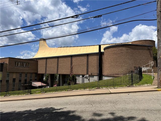 2021 S Braddock Ave, Swissvale, PA 15218