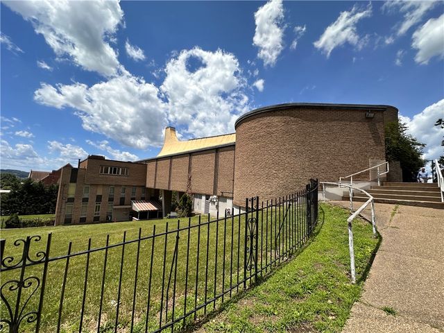 2021 S Braddock Ave, Swissvale, PA 15218