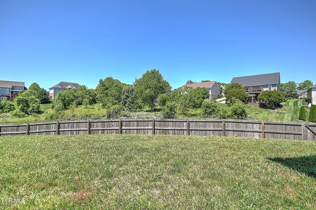 109 Millet Loop, Jonesborough, TN 37659