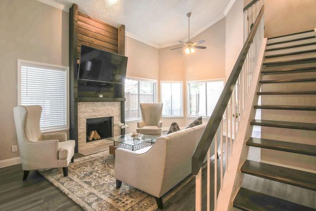 821 Dublin Drive 219, Richardson, TX 75080