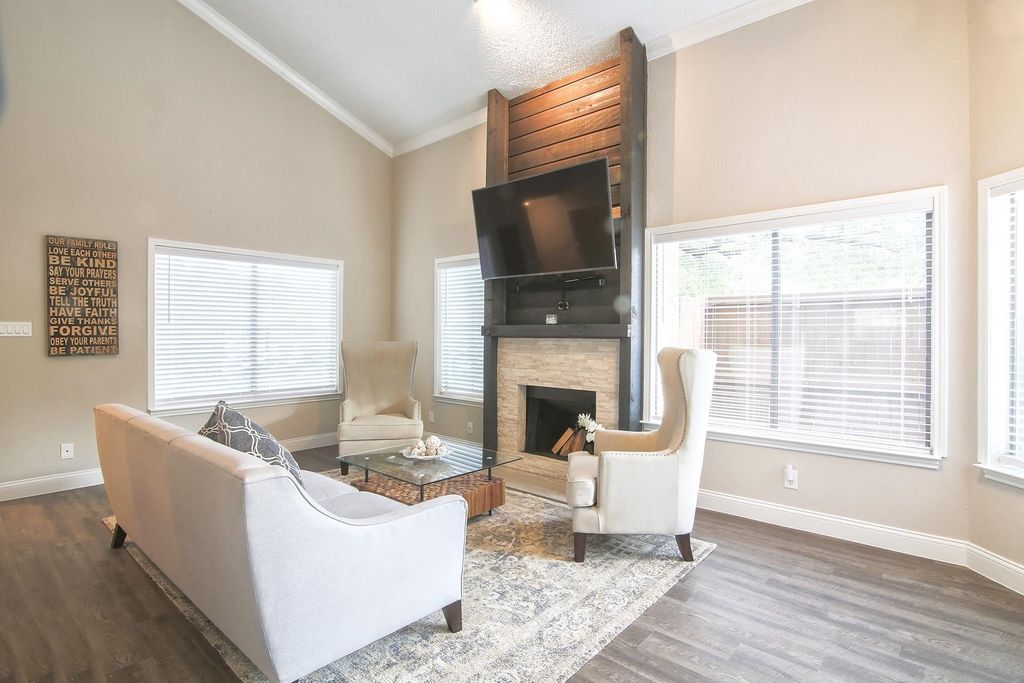821 Dublin Drive 219, Richardson, TX 75080