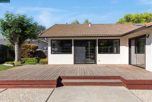 3691 Chillingham Ct, Pleasanton, CA 94588