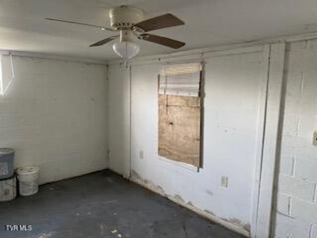 333 Mcclelland Street, Bluff City, TN 37618