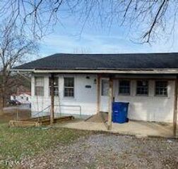333 Mcclelland Street, Bluff City, TN 37618