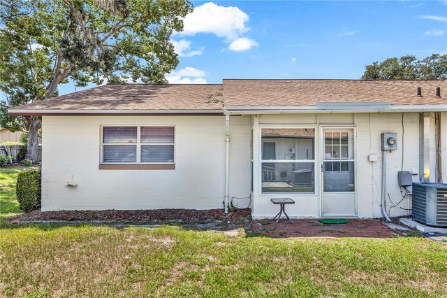 706 E MINNESOTA AVENUE C, Deland, FL 32724