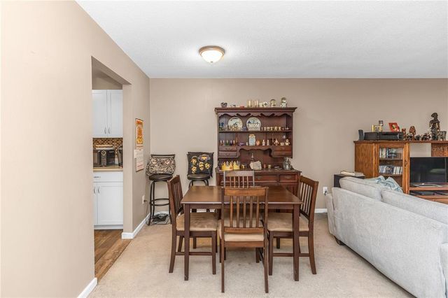 706 E MINNESOTA AVENUE C, Deland, FL 32724
