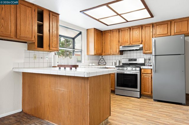 3564 Smith St, Union City, CA 94587