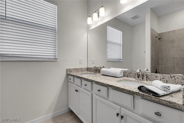 17583 Palmetto Pass LN, Punta Gorda, FL 33982