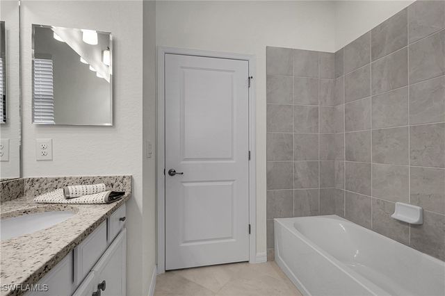 17583 Palmetto Pass LN, Punta Gorda, FL 33982