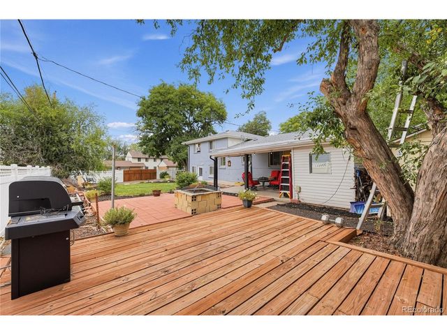 6805 W Ellsworth Ave, Lakewood, CO 80226