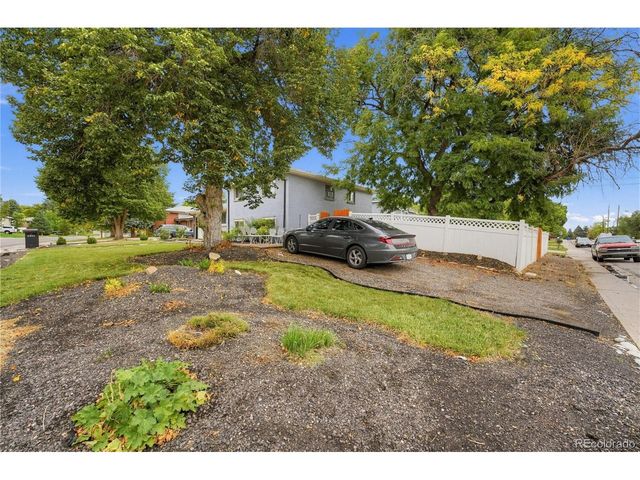 6805 W Ellsworth Ave, Lakewood, CO 80226