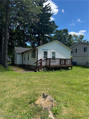 134 Ravenna Street, Hudson, OH 44236