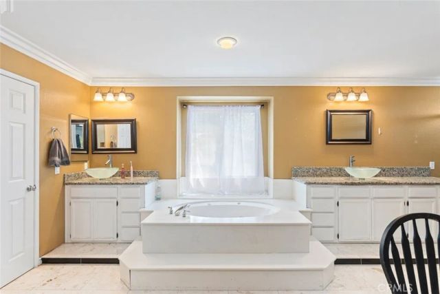 26369 Palisades, Murrieta, CA 92563