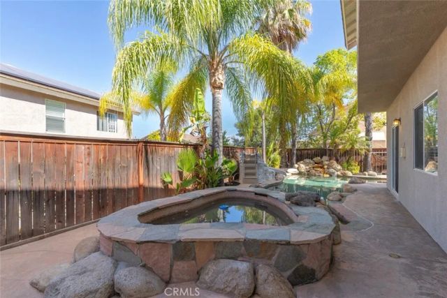26369 Palisades, Murrieta, CA 92563